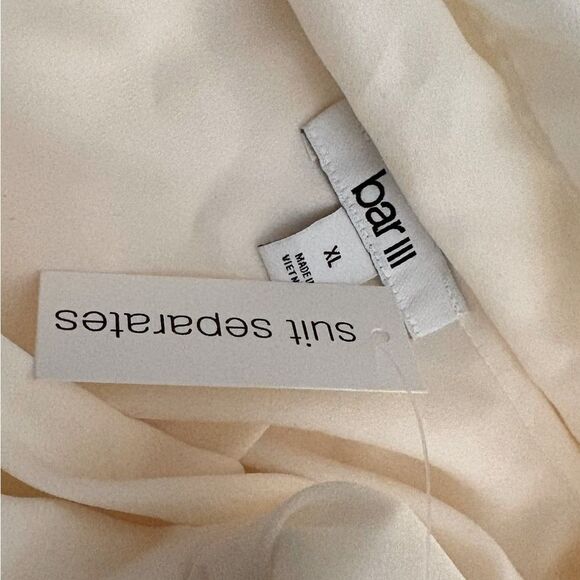 NWT Bar III Cream front Tie Blouse XL - Picture 4 of 4